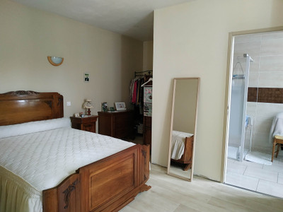 French property for sale in Montguyon, Charente-Maritime - €399,500 - photo 8