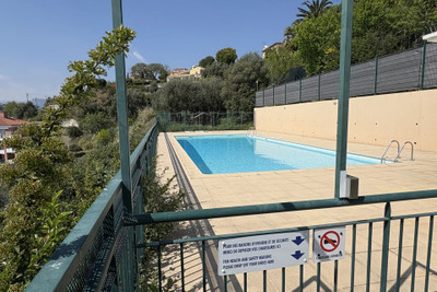 French property for sale in Nice, Alpes-Maritimes - €520,000 - photo 7
