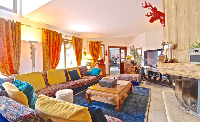French property for sale in Les Deux Alpes, Isère - €2,992,000 - photo 2