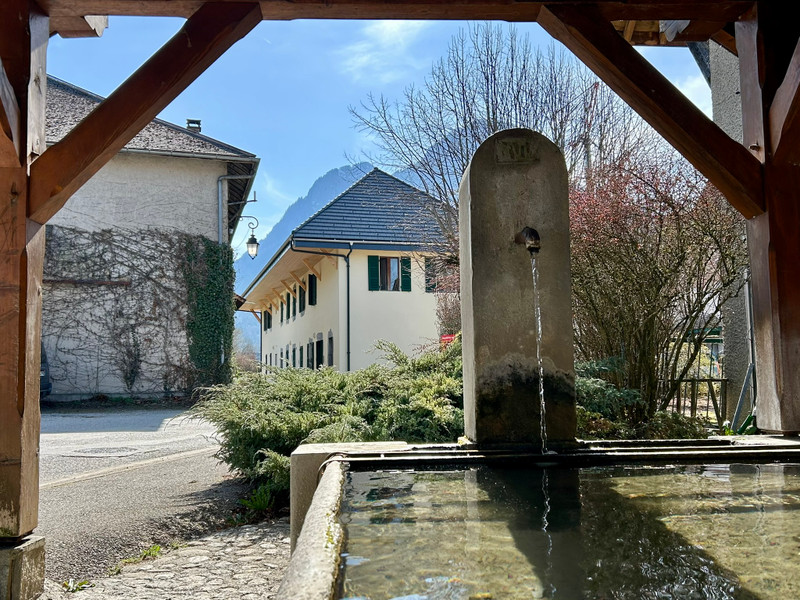 French property for sale in Doussard, Haute-Savoie - €452,400 - photo 8