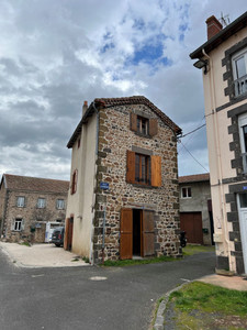 Maison à vendre à Paulhaguet, Haute-Loire, Auvergne, avec Leggett Immobilier