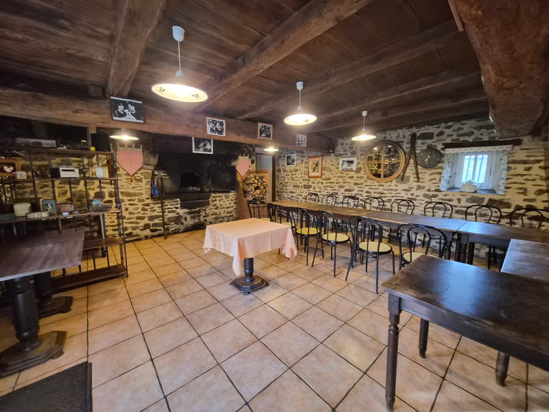 Propriété à vendre à Saint-Bômer-les-Forges, Orne - 1 484 000 €