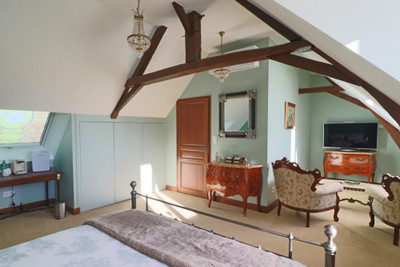French property for sale in Vaas, Sarthe - €429,990 - photo 5