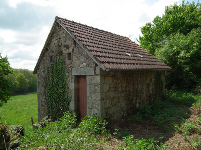 Grange à vendre à Auzances, Creuse, Limousin, avec Leggett Immobilier