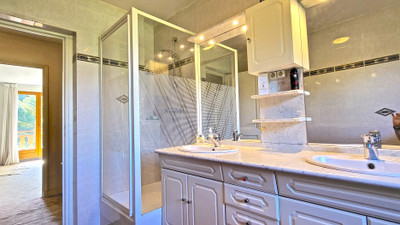 Ski property for sale in Les Deux Alpes 1350 - €699,000 - photo 9