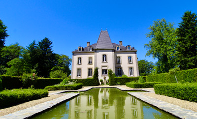 A magnificent chateau set in 2.6 hectares of mature parkland, with 8 bedrooms, and  staff accommodation