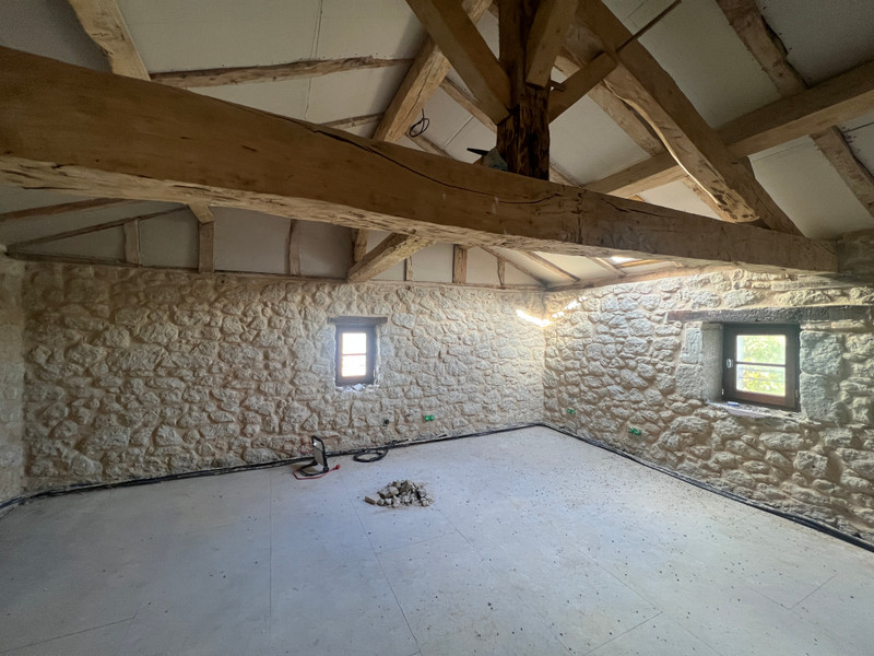 French property for sale in Saint-Colomb-de-Lauzun, Lot-et-Garonne - €179,000 - photo 2