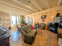 Propriété à vendre à Montguyon, Charente-Maritime - 375 000 € - photo n°3