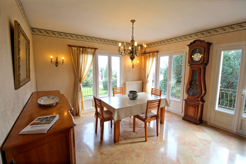 French property for sale in La Roche-Posay, Vienne - €172,800 - photo 2