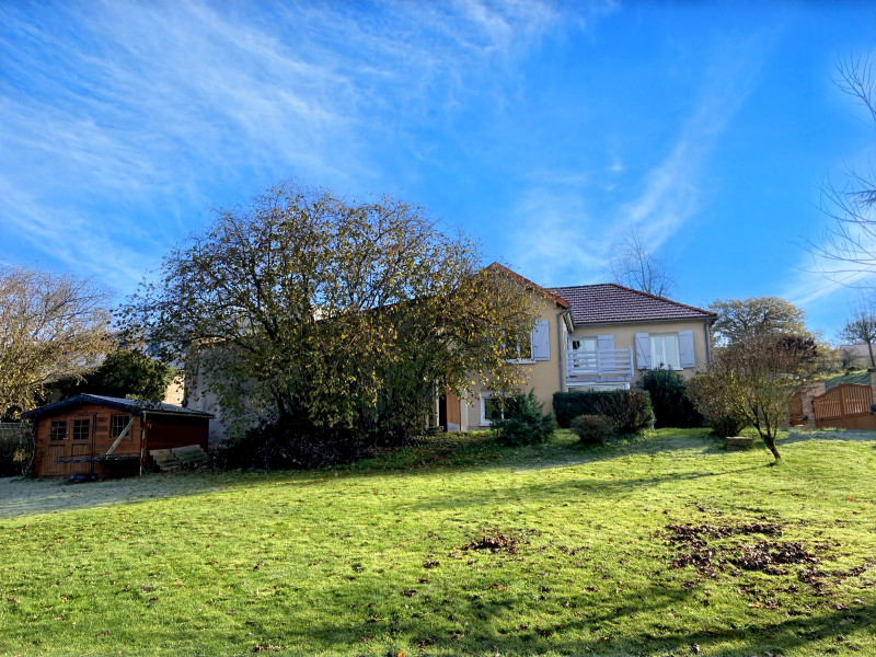 French property for sale in L'Isle-Jourdain, Vienne - €249,999 - photo 8