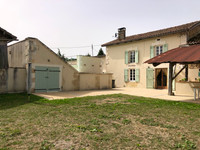 Maison à vendre à Champagne-et-Fontaine, Dordogne - 262 000 € - photo 2