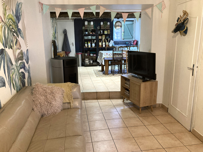French property for sale in Le Vigeant, Vienne - €93,500 - photo 2
