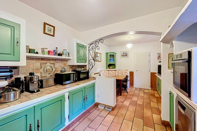 French property for sale in Roquefort-les-Pins, Alpes-Maritimes - €995,000 - photo 4