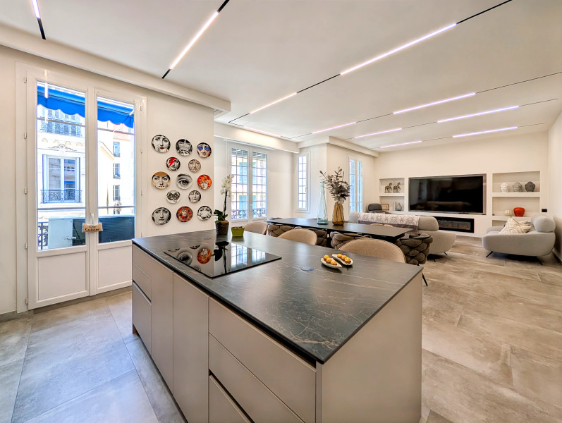 Propriété à vendre à Nice, Alpes-Maritimes - 1 229 000 €