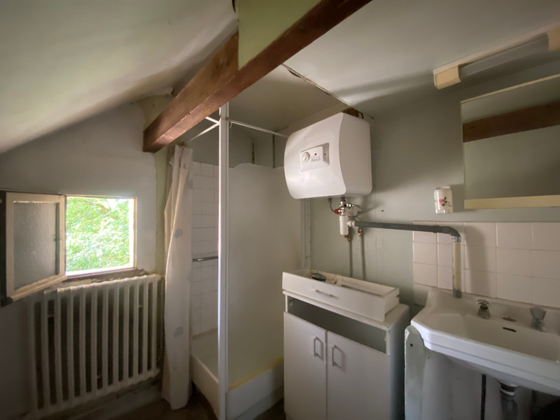 French property for sale in Saint-Désiré, Allier - €39,950 - photo 5