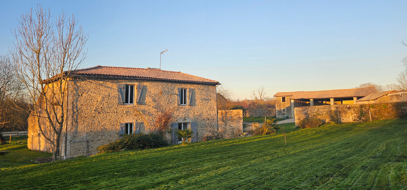 French property for sale in Pamplie, Deux-Sèvres - €343,000 - photo 0