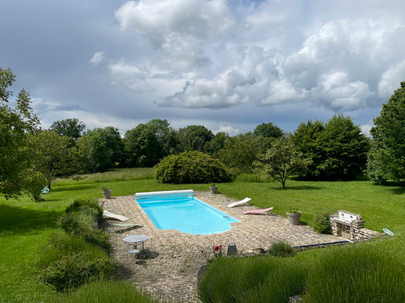 French property for sale in Lignières, Cher - €392,200 - photo 2