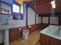 Maison à vendre à Chabrac, Charente - 69.000 € - photo 10