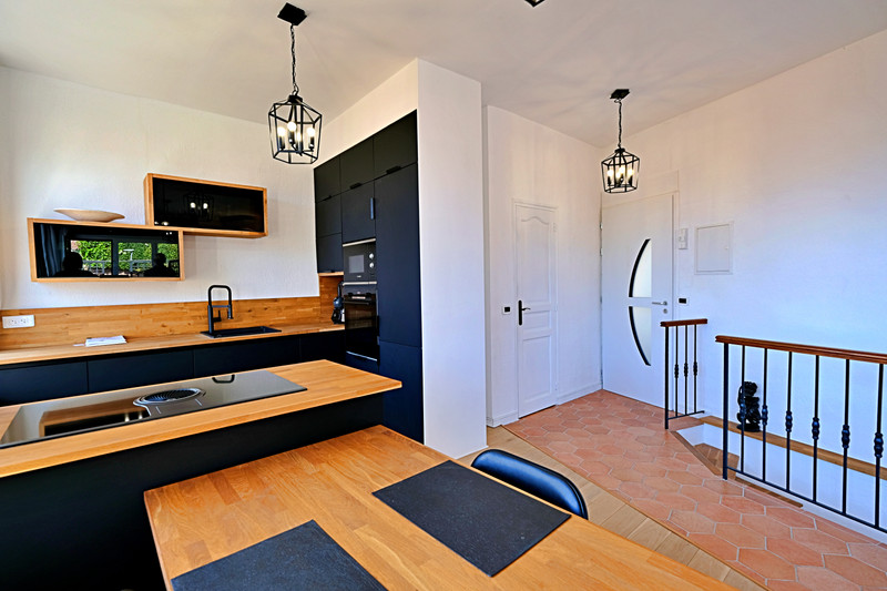 French property for sale in Saint-Raphaël, Var - €445,000 - photo 3