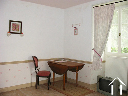 French property for sale in Vézelay, Yonne - €349,500 - photo 9