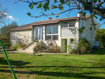 Maison à vendre à Bagard, Gard, Languedoc-Roussillon, avec Leggett Immobilier