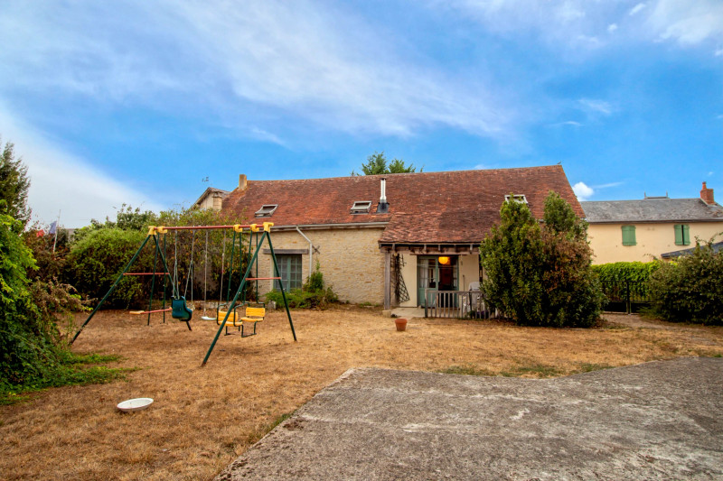 French property for sale in Richelieu, Indre-et-Loire - €170,130 - photo 7