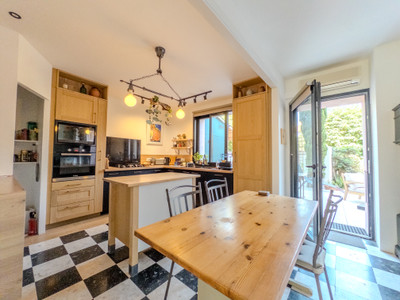 French property for sale in Pouzolles, Herault - €395,000 - photo 7
