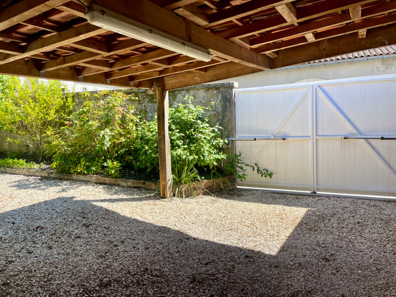 French property for sale in Cognac, Charente - €455,800 - photo 5