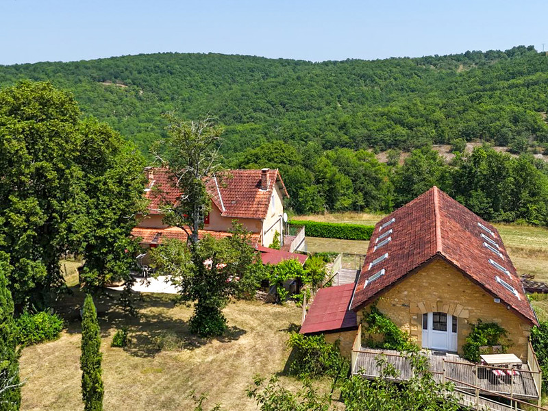French property for sale in Aubas, Dordogne - €372,000 - photo 0