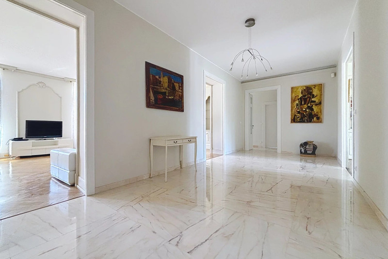 French property for sale in Nice, Alpes-Maritimes - €2,300,000 - photo 4