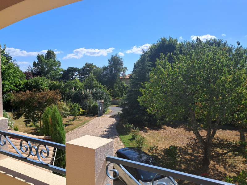 French property for sale in Saint-Ciers-de-Canesse, Gironde - €333,900 - photo 7