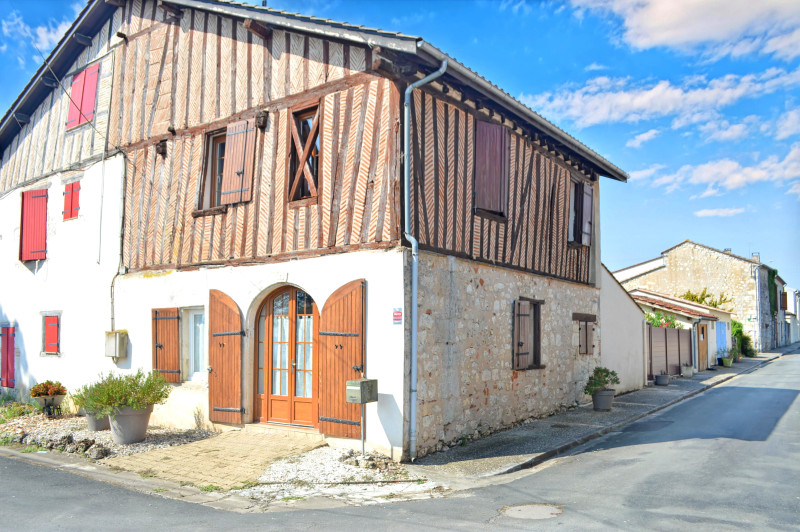 French property for sale in Laparade, Lot-et-Garonne - €199,800 - photo 11