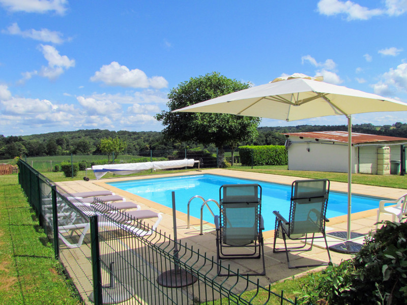 French property for sale in Payzac, Dordogne - &#8364;443,550 - photo 3