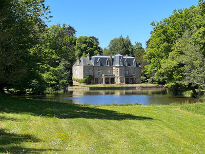 Chateau à vendre à Vire Normandie, Calvados, Basse-Normandie, avec Leggett Immobilier