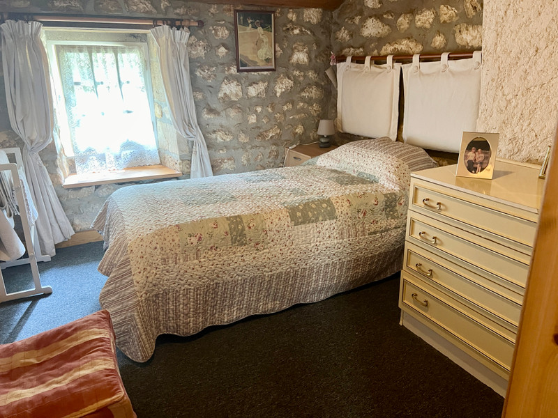 French property for sale in Grandjean, Charente-Maritime - €199,000 - photo 6