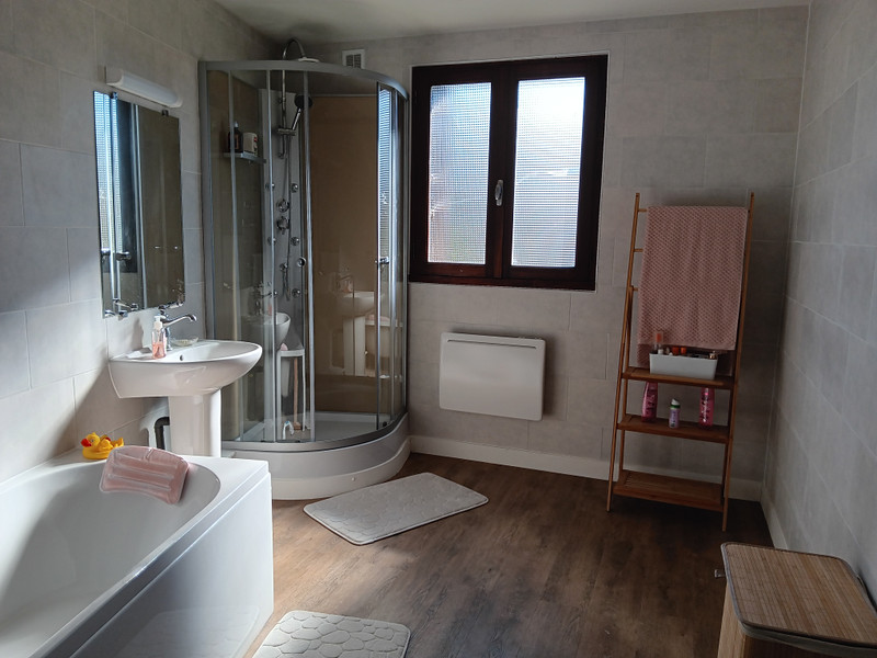 French property for sale in Château-Garnier, Vienne - €125,350 - photo 4