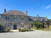 Propriété à vendre à Pré-en-Pail-Saint-Samson, Mayenne - 232 000 € - photo n°1