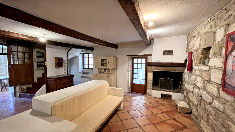 French property for sale in Pujaut, Gard - €280,000 - photo 4