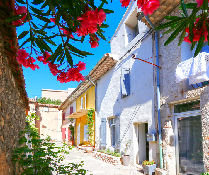 Propriété à vendre à Apt, Vaucluse - 230 000 €