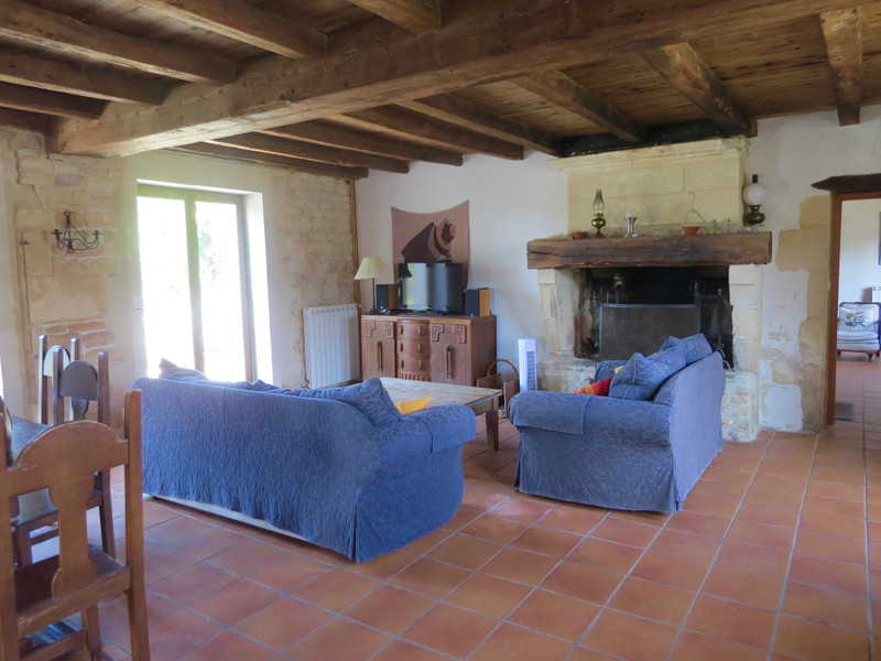 French property for sale in Saint-Savinien, Charente-Maritime - &#8364;528,940 - photo 5