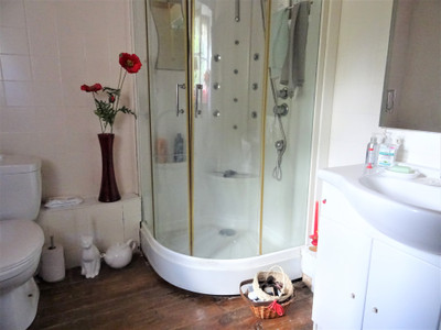 French property for sale in Chênedouit, Orne - €137,500 - photo 9