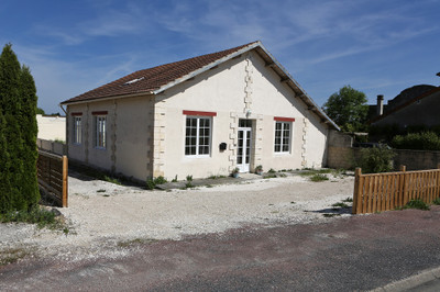 Maison à vendre à Mareuil, Dordogne, Aquitaine, avec Leggett Immobilier