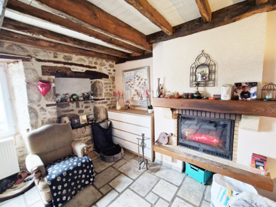French property for sale in Croze, Creuse - €141,700 - photo 8