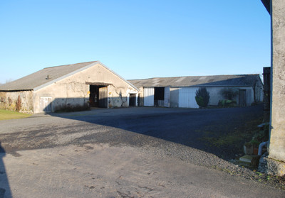 French property for sale in Adriers, Vienne - €371,000 - photo 2