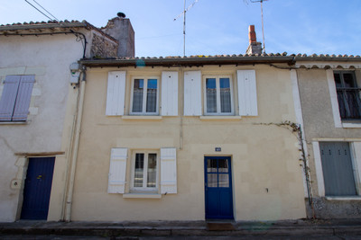 Maison à vendre à Richelieu, Indre-et-Loire, Centre, avec Leggett Immobilier