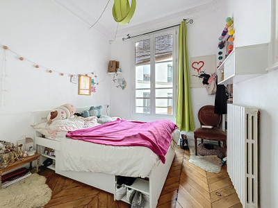 French property for sale in Paris, Paris - €720,000 - photo 7