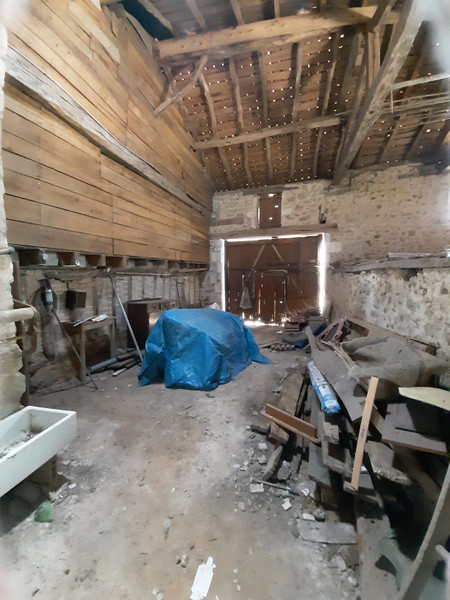 French property for sale in Teyjat, Dordogne - €220,000 - photo 9