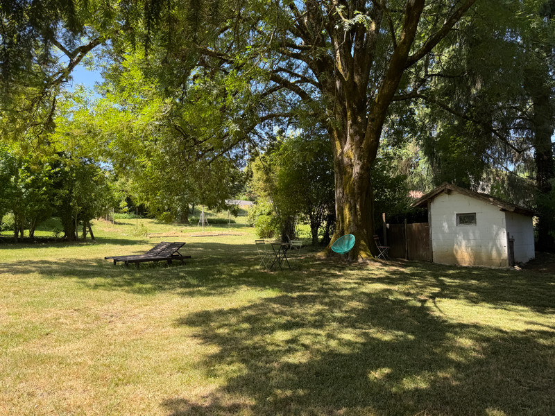 French property for sale in Sarrazac, Dordogne - €194,400 - photo 1