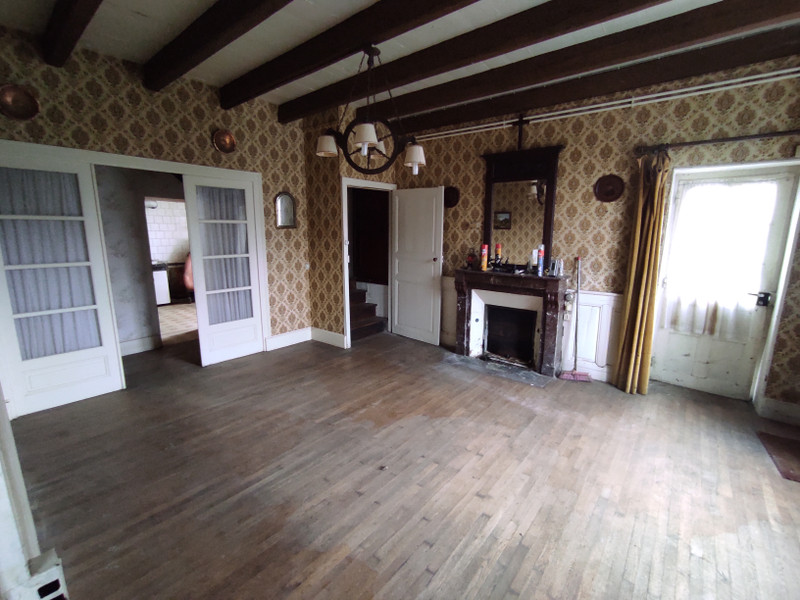 French property for sale in Saint-Romain, Vienne - &#8364;48,600 - photo 3