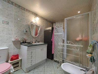 French property for sale in Saint-Léger-Magnazeix, Haute-Vienne - €59,900 - photo 5